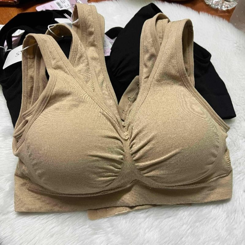 sabina freesize happy lady bra sbxa890  เสื้อชั้นใน ไร้โครง ยืดเยอะ ซาบีน่า ฟรีไซส์ ใส่ได้ทุกคน ป้าย