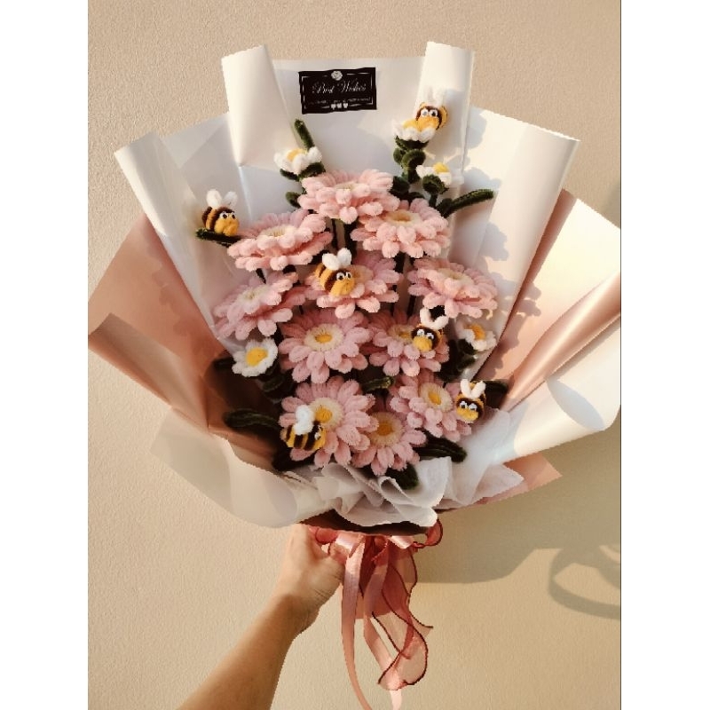 ช่อดอกไม้ลวดกำมะหยี่ วาเลนไทน์ รับปริญญา พร้อมส่งทุกช่อ มีงานเข้าเพิ่มเรื่อยๆค่ะ