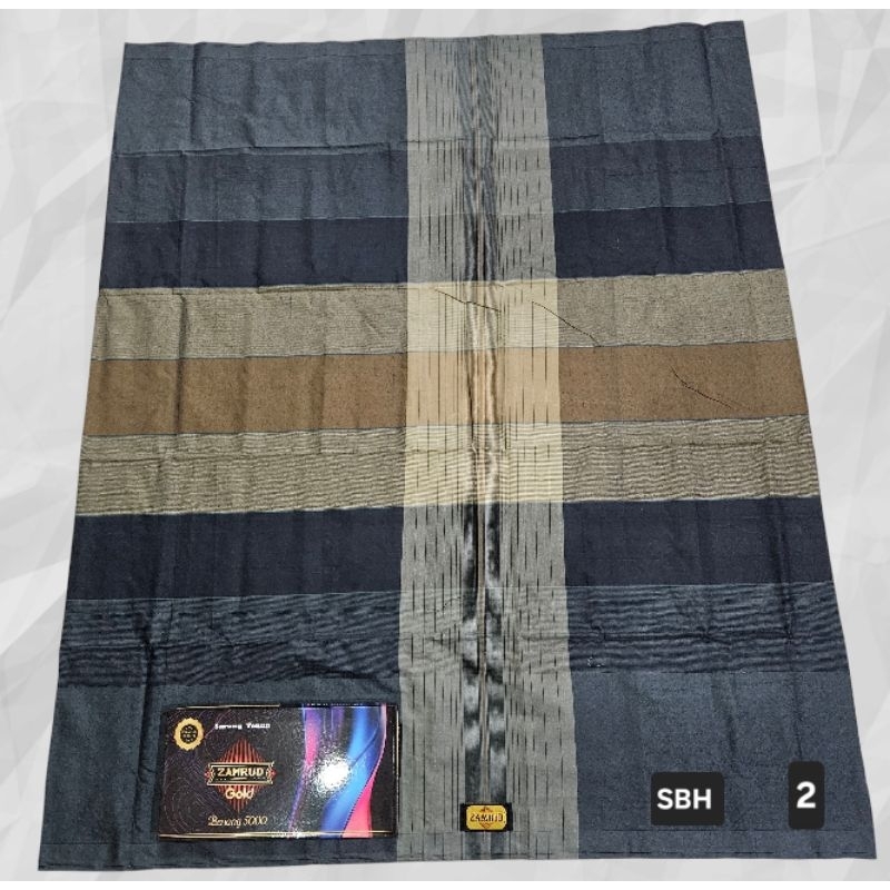 Sarong for men's ผ้าถุงผู้ชาย ผ้าโสร่งอินโดนีเซีย ตรา AL HILAL/Zamrud Gold ขนาด มาตรฐาน