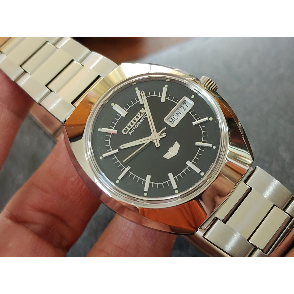 นาฬกา citizen automatic รุ่นเก่า นกอินทรีย์ สภาพสวยมาก ๆ แท้เดิมทัั้งเรือน เดินดีปกติ 71-1390