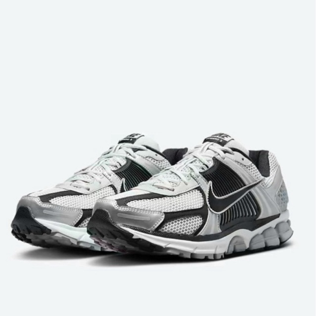 พร้อมส่ง🛍️Nike Vomero 5 แท้จากShop Nike💯