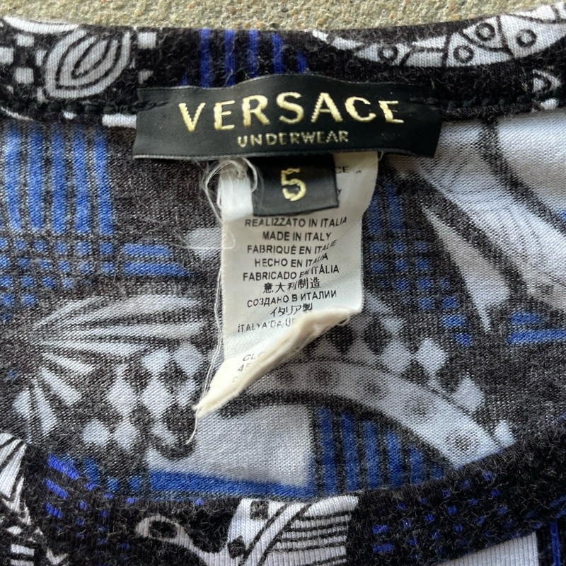 เสื้อยืดมือสอง Versace  vintage