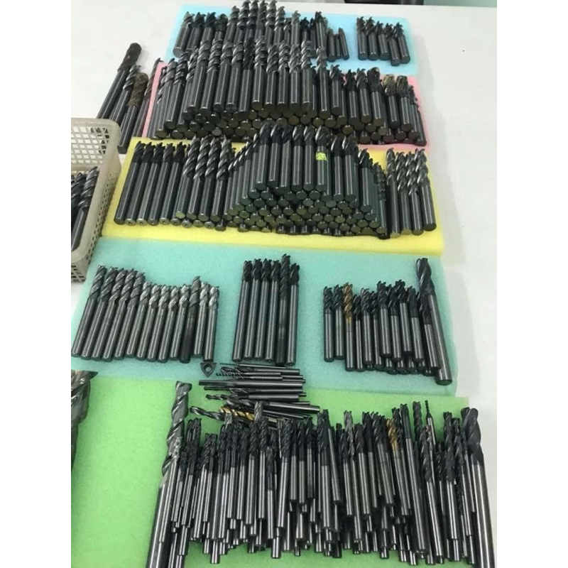 เอ็นมิลคาร์ใบด์ 4 ฟัน ชุบม่วง ของคุณภาพ ญี่ปุ่น 🇯🇵 สภาพสวยๆ นางฟ้า เหมือนได้ของใหม่