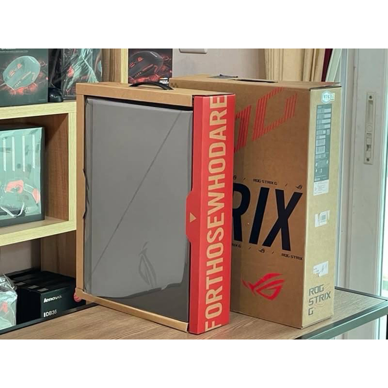 Asus ROG Strix Scar 18 G834JYR-R6052W i9-14900HX SSD2TB RAM32GB RTX 4090 (16GB GDDR6) 175 Watt TGP ส