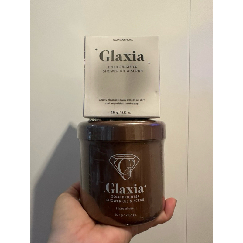 แพ็กเกจใหม่ Glaxia Scrub สครับกลาเซียร์ พี่เบิ้ม โคลนทองคำ หอมกลิ่นนมแพะ และกลิ่นกาแฟ ขัดผิวนุ่มนิ่ม