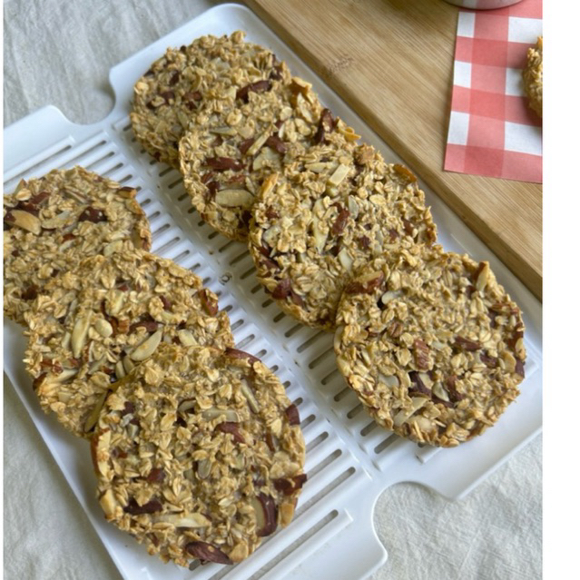 คุกกี้ข้าวโอ๊ตคลีน👍 ::ไร้แป้ง::ไร้น้ำตาล โปรตีนสูงคุมน้ำหนัก ((กล่องขาว 8ชิ้น)) - รูปที่ 4