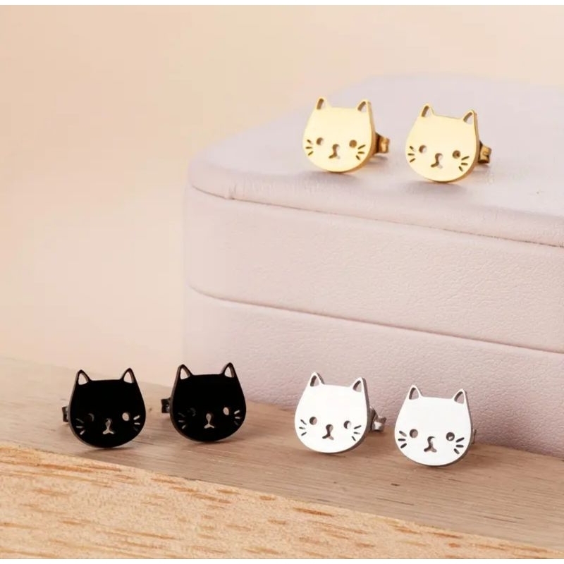 พร้อมส่ง 😸 Kawaii Cat เครื่องประดับ : ต่างหูรูปหน้าแมว ราคาต่อ 1 คู่ มี 3 สี (ทอง,เงิน,ดำ)