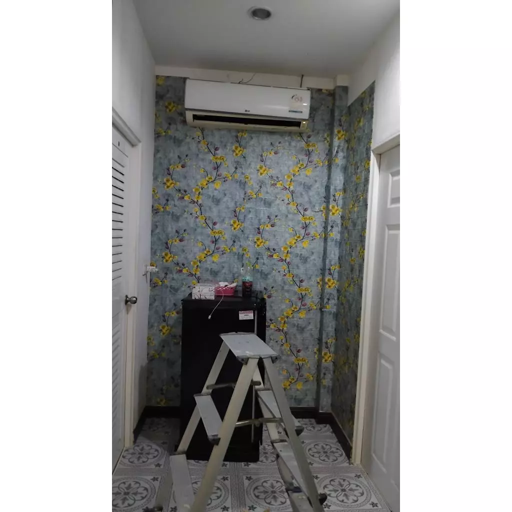 วอลเปเปอร์ติดผนัง 3D 70x77cm แผ่นใหญ่ มีกาวในตัว thumbnail 6