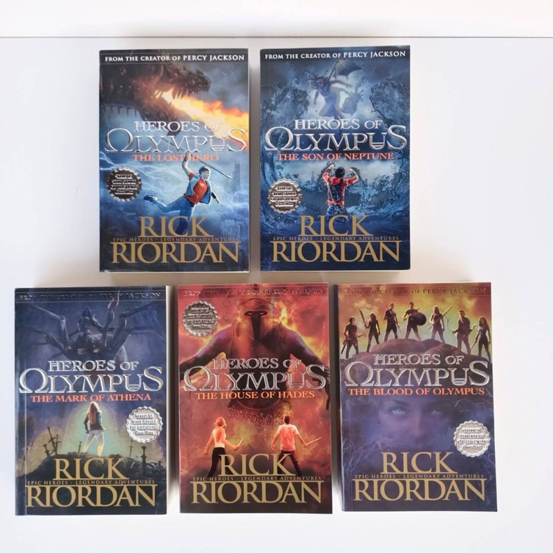 พร้อมส่งค่ะ หนังสือชุด Heroes of Olympus (ภาคต่อของ Percy Jackson)