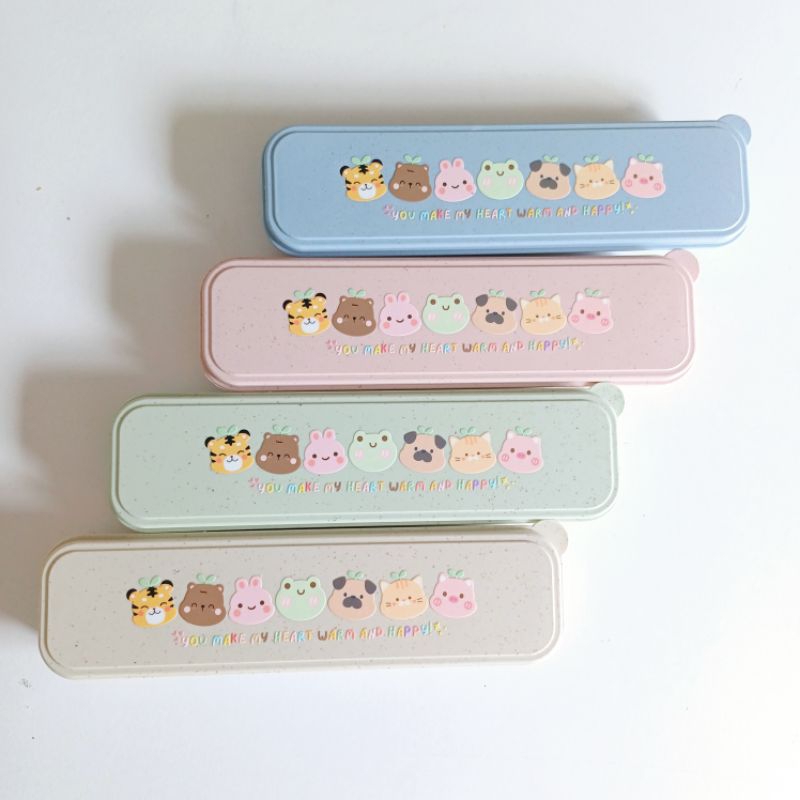 บุตรดี🇹🇭(DUO3A1) เซตกล่องช้อนส้อมพร้อมถุงผ้าหูรูดหนาพิเศษ ลายบุตรดีแฟมิลี่ Ver.1 รักษ์โลก BPA Free พร้อมส่ง ร้านไทย🇹🇭 - รูปที่ 3