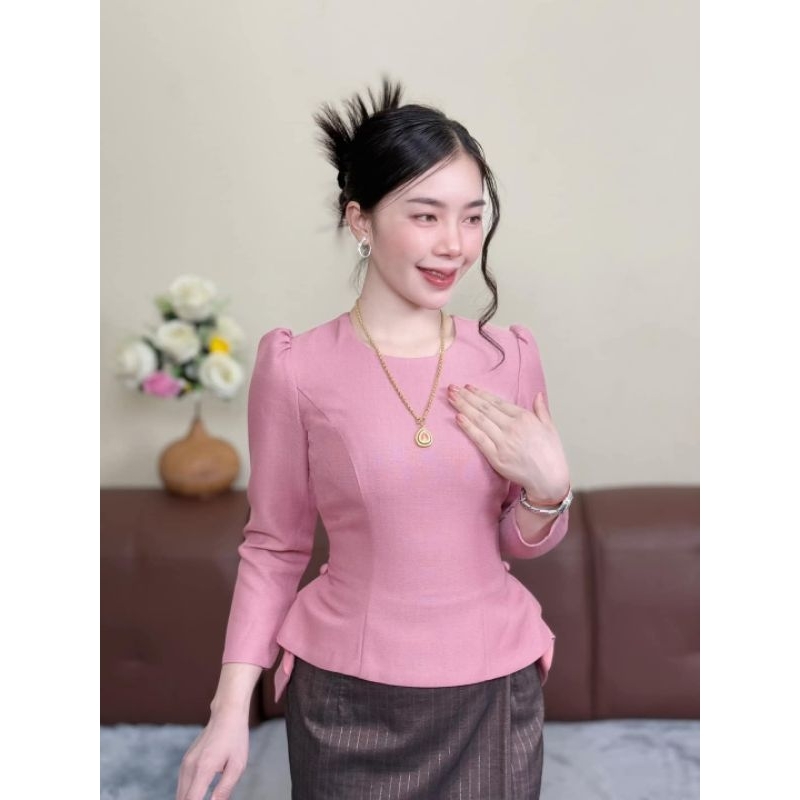 เสื้อผ้าฝ้ายงานซืปหลัง ผ้านุ่มใส่สบาย ผ้าเนื้อดีมาก ใส่ได้ทุกโอกาส (สอบถามก่อนกดสั่งซื้อนะค่ะ)