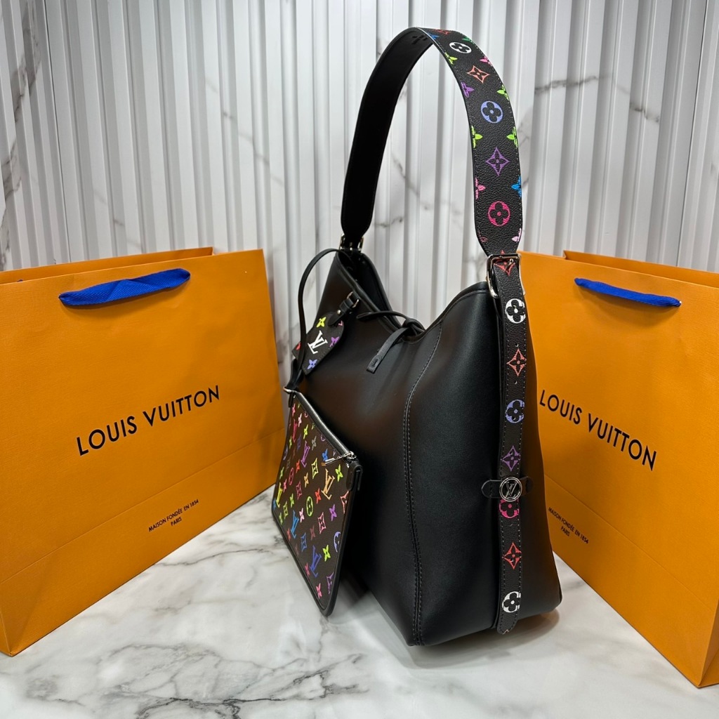 ORI | CarryAll Vibe Bag Murakami ใหม่ล่าสุด กระเป๋าสะพายทรงสวย ดีไซน์เรียบง่ายคลาสสิค หรู ดูผู้ดี มาพร้อมใบลูก