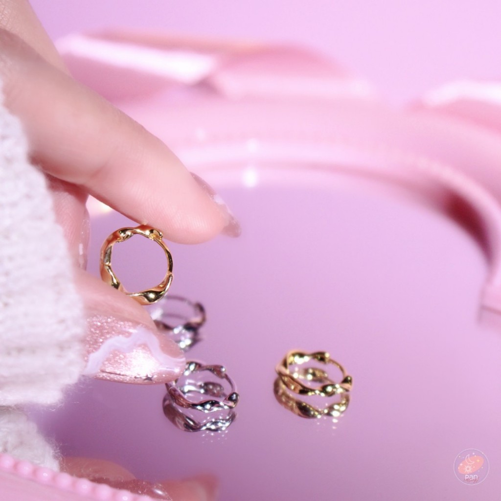 PAN earrings ต่างหูห่วงเงินแท้925 สีเงิน สีทอง ดีไซน์มินิมอล Wave Hoop Earrings #E0122 #E0123
