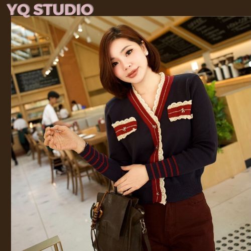 MG202 YQ KOREAN STUDIO คาร์ดิแกนทูโทนโบว์ลูกไม้ ป้าย YQ
