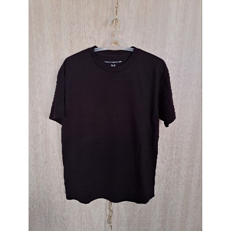 เสื้อลาย Show me your.....