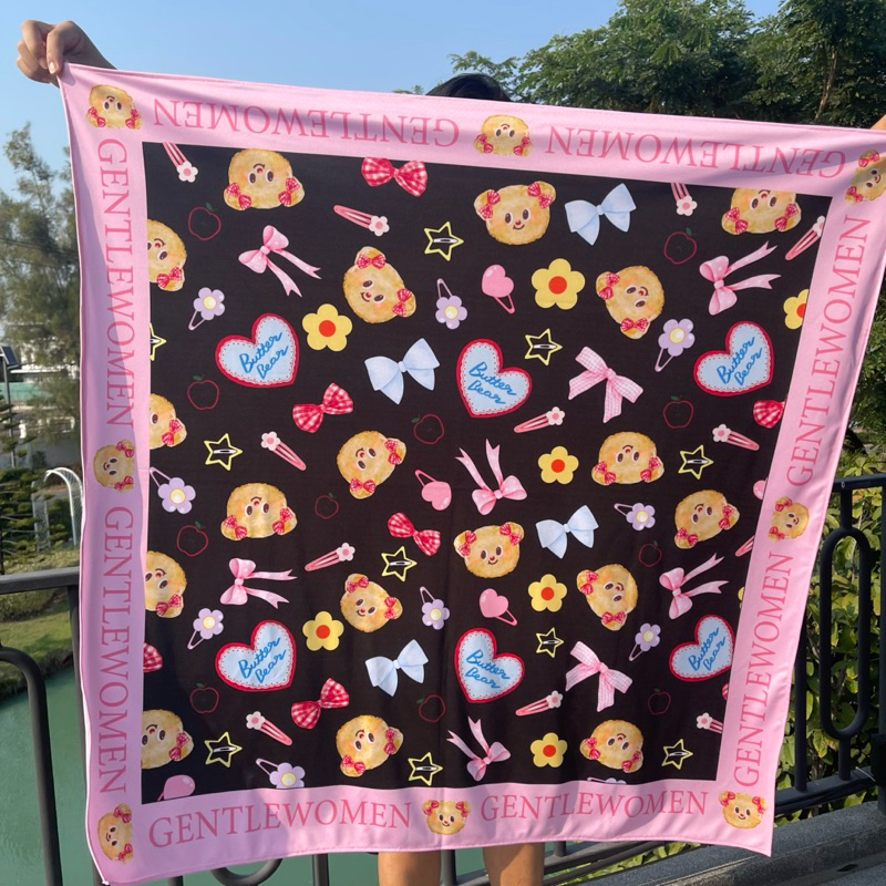 🪴 PUREFLORAL BRAND 🪴ผ้าคลุมไหล่รวมลาย 90x90cm (มี10ลาย) เนื้อผ้าโพลีฯ ไม่บาง