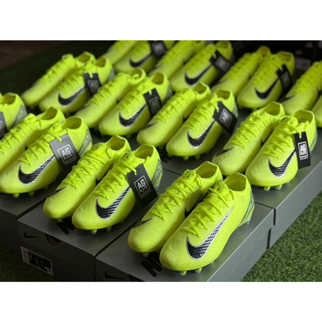NIKE ZOOM VAPOR 16 ELITE AG-PRO