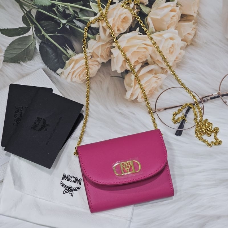 ✧.* พร้อมส่ง ✔ ของแท้ 100% ✧.*  Mcm Crossbody  wallet