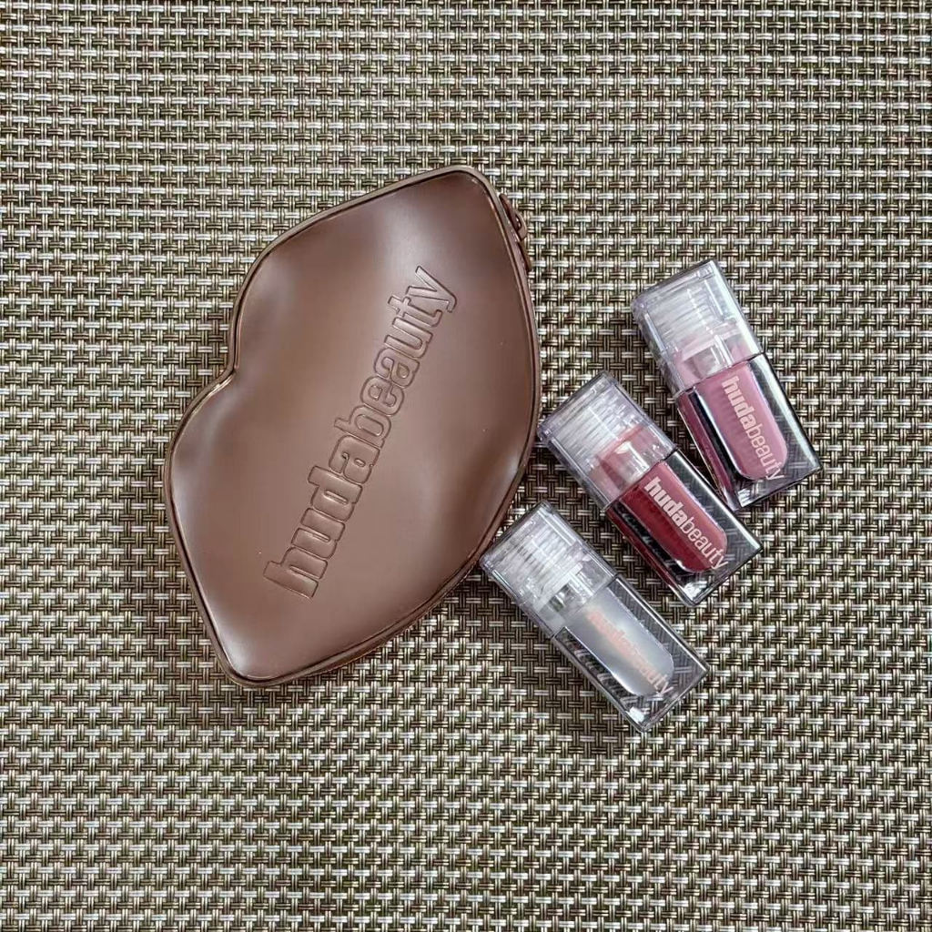 HUDA BEAUTY ชุดลิปกลอสขนาดเล็ก