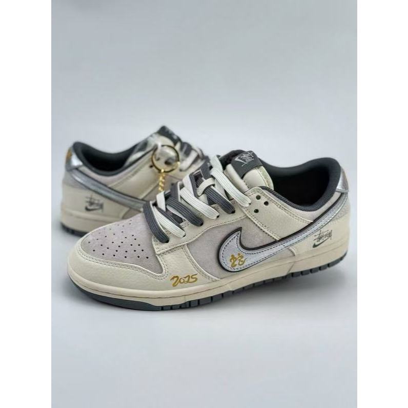 Nike SB Dunk Low  Stussy รองเท้าผ้าใบแฟชั่นที่ใส่ได้ทุกโอกาส DM6868- 008