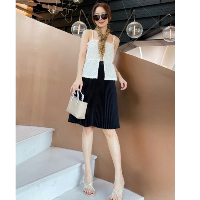 Pleated maxi skirt กระโปรงพลีทยาว 22 นิ้ว พร้อมส่งทุกสี ‼️ งานซิปมี size น่ารักมาก ❤️