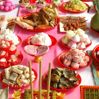 แต้ เซ่ง เฮง ขนมเปี๊ยะ 200 กรัม ไส้รวมถั่วฟักไข่เค็ม สูตรเก่าเยาวราช