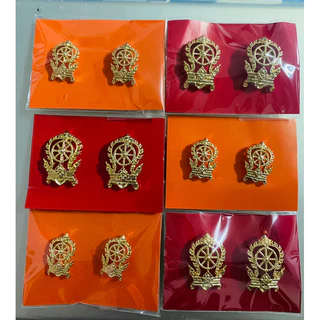 กนกคอ กระทรวงศึกษาธิการ (คอเสมา) ชาย-หญิง ลายไทย ขาเข็ม โลหะหนา แข็งแรง