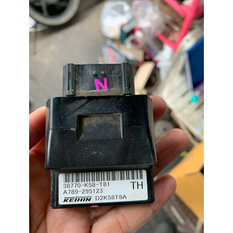 กล่องไฟเวฟ110ไอแท้ติดรถมือ2(รหัสK58-T81)