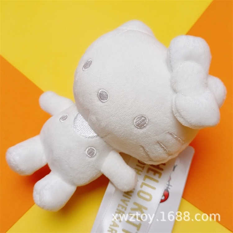 พวงกุญแจ Hello Kitty 50th Anniversary   มีป้าย ขนาดประมาณ 5 นิ้ว