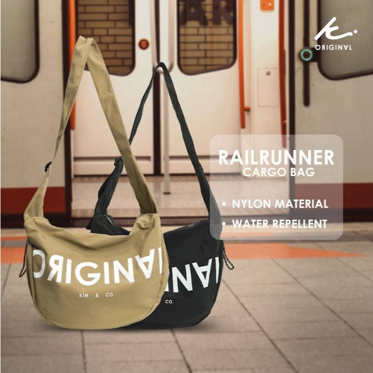 KIM&CO. ORIGINAL - RAILRUNNER CARGO BAG(KCBT008) กระเป๋า Crossbody Bag มี 2 สี ผ้าสะท้อนน้ำ