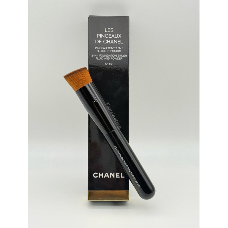 Chanel Les Pinceaux De Chanel 2-in-1 Foundation Brush No.101 Fluid And Powder สินค้าฉลากไทยค่ะ