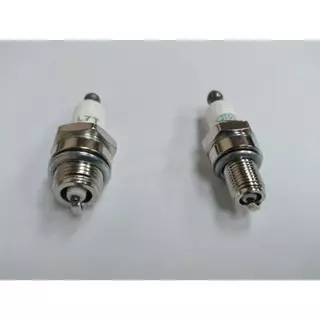 หัวเทียน 2 จังหวะ L7T ใช้กับเครื่องตัดหญ้า รุ่น 411 260 328 เครื่องพ่นยา 767 เลื่อยยนต์ทุกยี่ห้อ