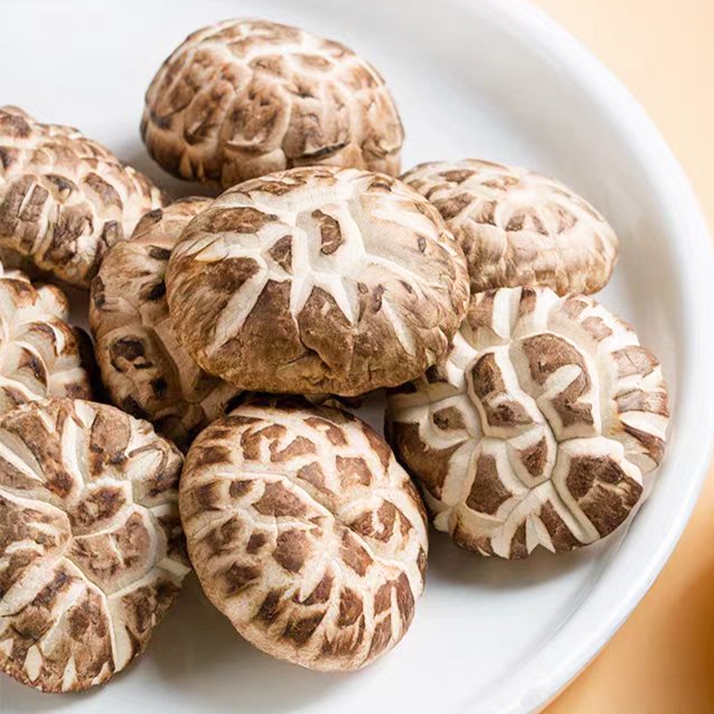 AAA4花菇 เห็ดหอมพรีเมี่ยม 500กรัม/ถุง เนื้อหนานุ่มอร่อย หวานและอร่อย กลิ่นหอมเข้มข้น