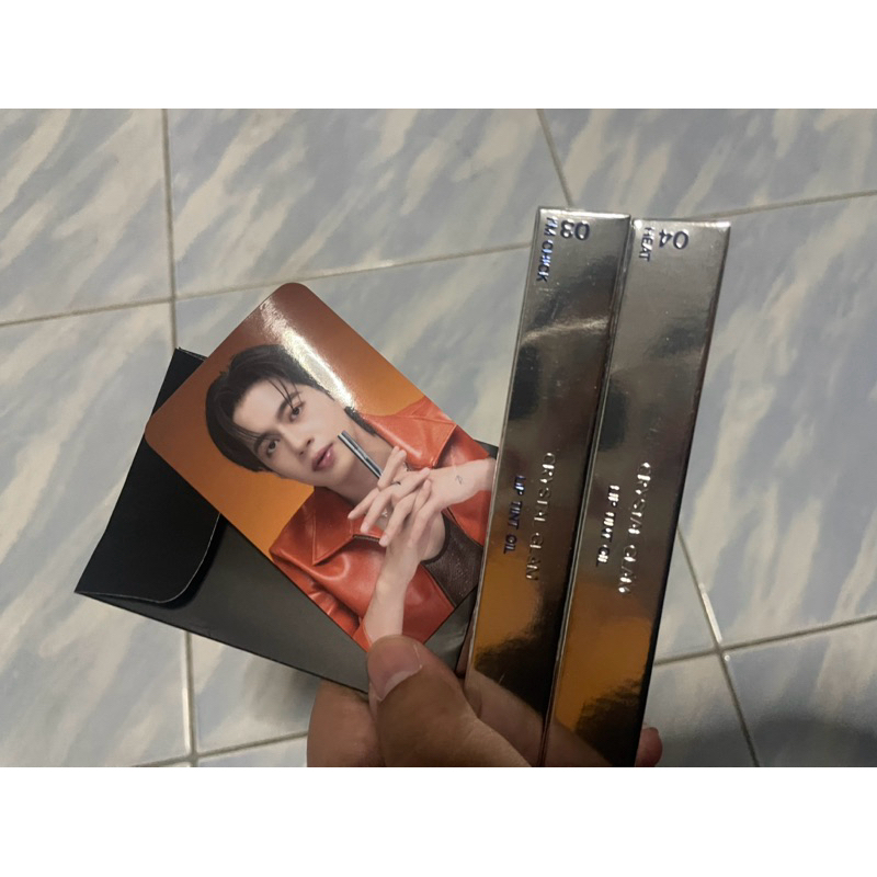 ลิปโซลีน มีการ์ดพี่กัน SO LYNN CRYSTAL GLAM LIP TINT OIL