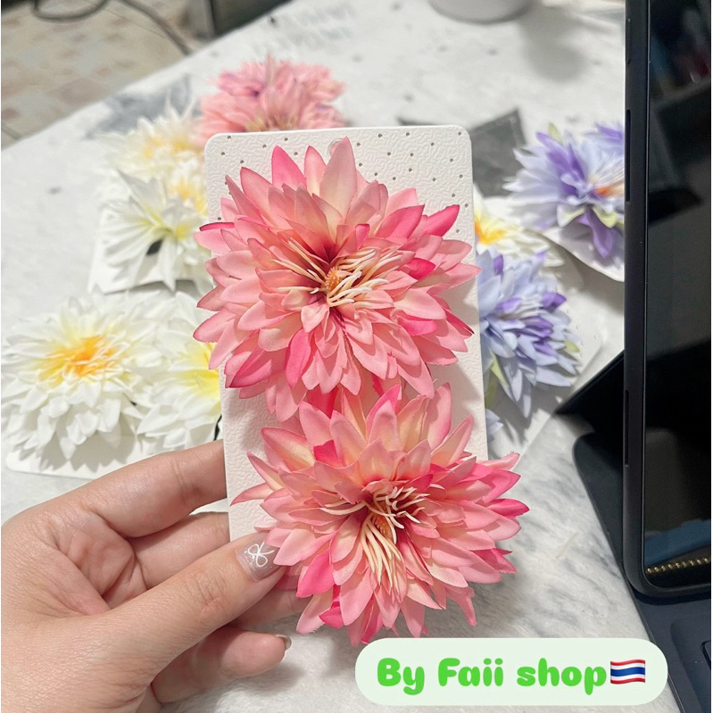 กิ๊บดอกไม้ กิ๊บทองกวาว 2 ชิ้น ฟ้อนรำ ส่งจากไทย กิ๊บสงกรานต์ กิ๊บสาวรำวง กิ๊บแฟชั่น กิ๊บสวย กิ๊บติดผม