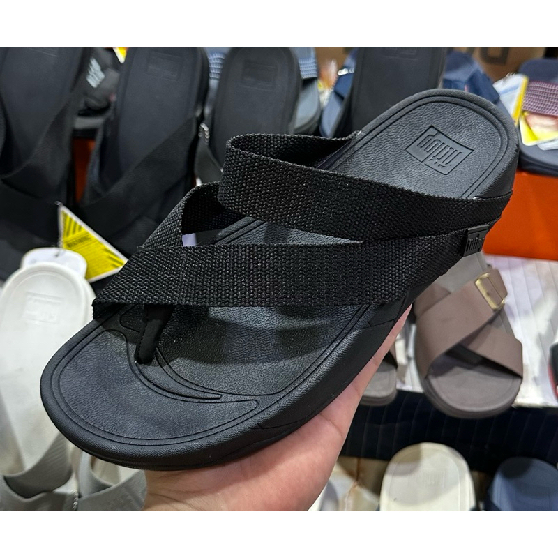 รองเท้าเเตะ fitflop สลิงรุ่นใหม่ สวย ใส่ได้ทั้ง หญิงและชายไซร้ 36----44