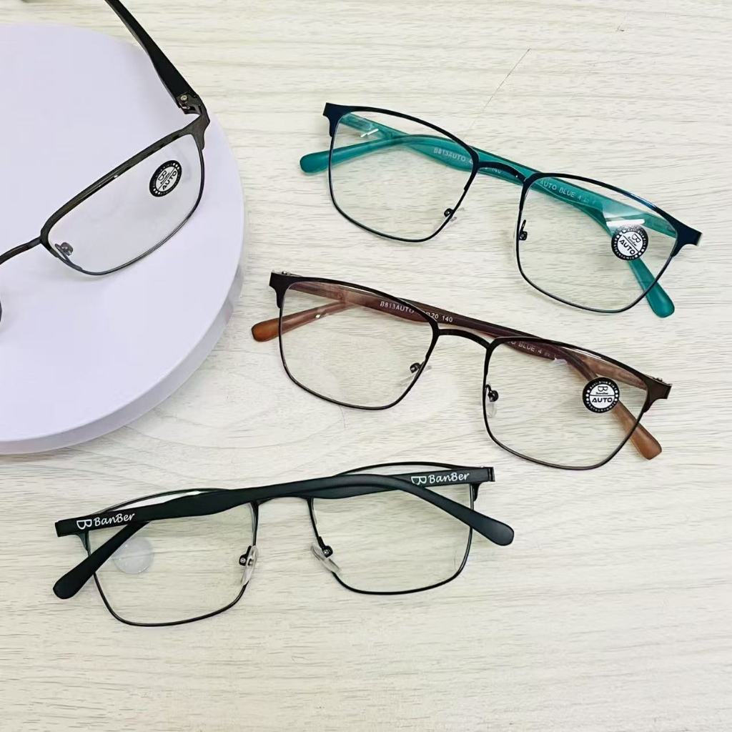 แว่นออโต้สายตาสั้น/ปกติ รุ่น 813 แว่นตาแฟชั่นกรอบโลหะน้ำหนักเบา เลนส์แว่นออกแดดเปลี่ยนสีได้ - รูปที่ 5