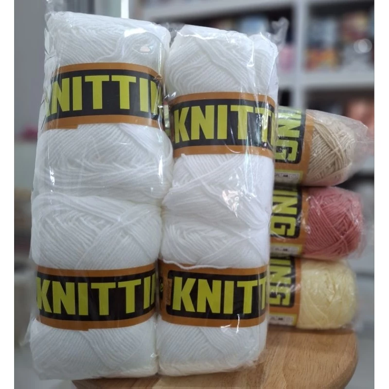ไหมพรมอีเกิ้ล(ยกห่อ/4 ม้วน)1 ห่อต่อ1สี