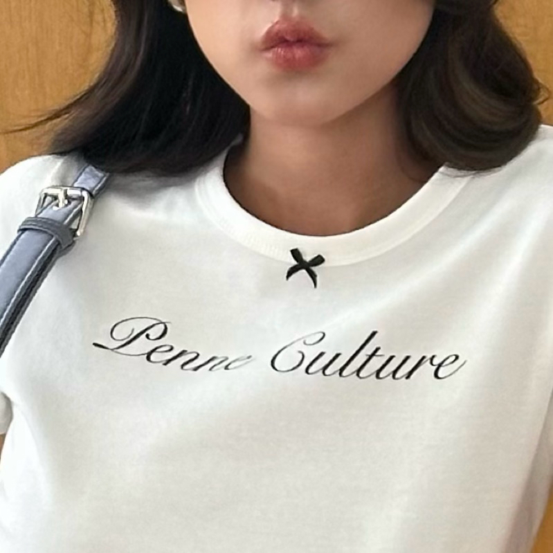 PENNE culture | Oversized Tee | เสื้อยืดคลาสสิก ผ้านุ่มใส่ง่าย สกรีนโลโก้ แต่งโบว์จิ๋ว