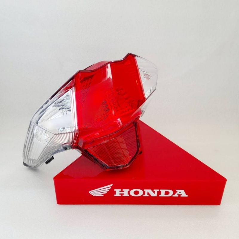 ชุดไฟท้าย แท้ศูนย์ WAVE110 i ( รุ่นไฟหน้า LED ปี2019-2024 ) ระหัส 33710-K58-TC1