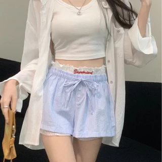 🌸Swift Bra🌸กางเกงขาสั้นผู้หญิง กางเกงขาสั้นลายริ้ว เเต่งกระดุม เอวยางยืด ผ้ายืดหยุ่น แฟชั่น ใหม่