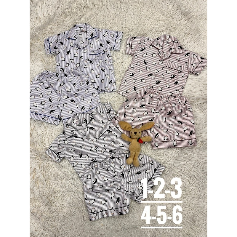 รุ่นนี้ผ้านิ่มมาก⭐️ผ้าอองฟองแท้⭐️เด็กเล็ก 1-6 ปี⭐️แขนสั้น-ขาสั้น⭐️ใส่สบาย ชุดนอนเด็กผู้ชาย ลายแพนกวิ้น ชุดนอนเด็กแรกเกิด