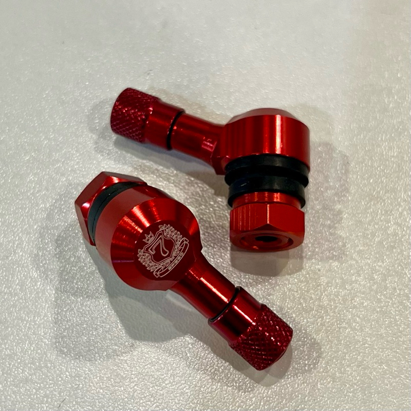 Mr.Balon จุ้บลมแต่งหัวงอ 45 องศา สำหรับ New Vespa และ New Lambretta ยกเว้น X200 , X300