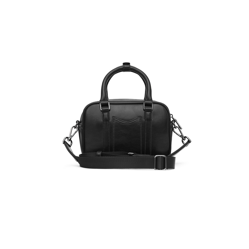 DAPPER กระเป๋าสะพายข้าง Mini Duffle Bag สีดำ (BM5/BK/1290PN)