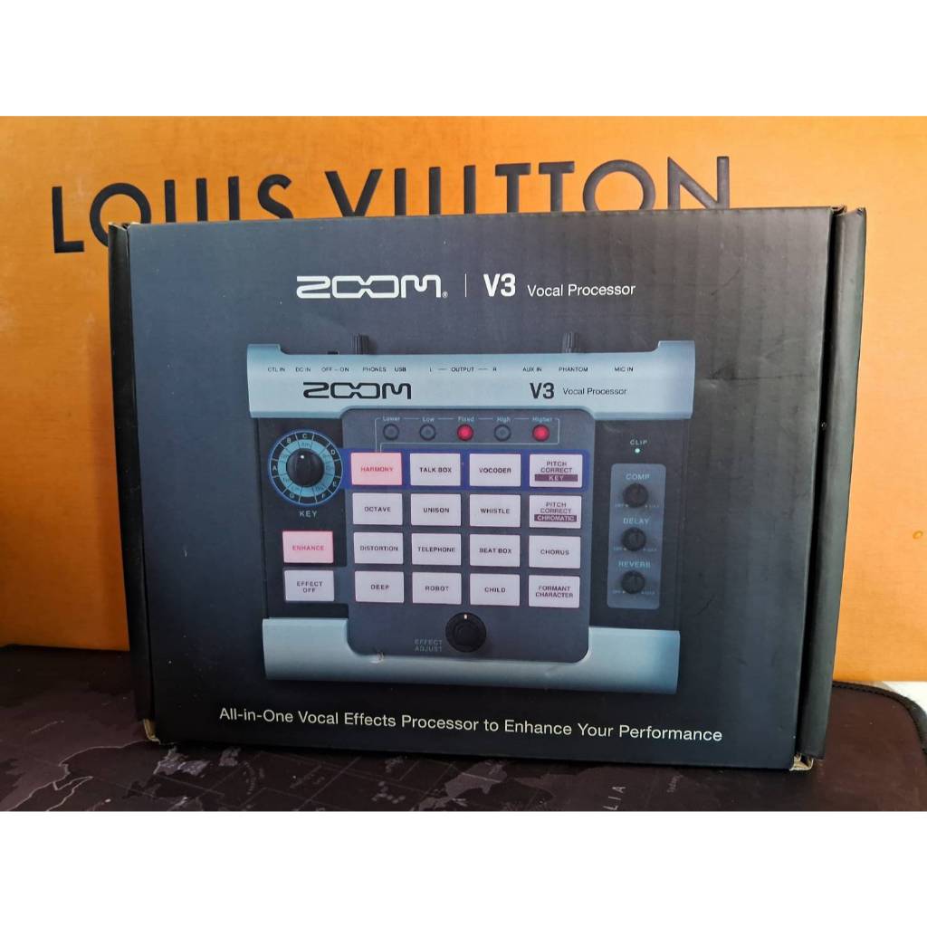 Zoom V3 Vocal Processor Autotune ได้ มือสอง ใช้ครั้งเดียว ต่อเป็น Audio Interface ได้ เอฟเฟกร้อง