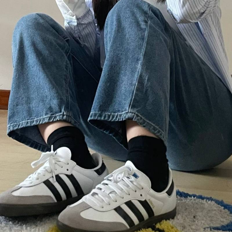 adidas Originals Samba OG รองเท้ากีฬาสำหรับผู้ชายและผู้หญิงที่สวมใส่สบายและลำลอง ของแท้100%