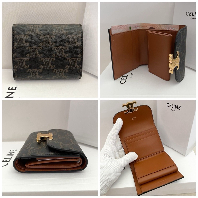 👜: New!! Celine Triomphe Tri-fold Wallet รับสีไหนแจ้งนะคะ‼️ก่อนกดสั่งรบกวนทักมาเช็คสต๊อคก่อนนะคะ‼️