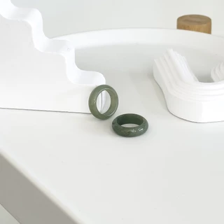 แหวน หยกพม่าแท้ ทรงหลังเต่า โทนสีธรรมชาติ half round ring jade by siamonlineshop