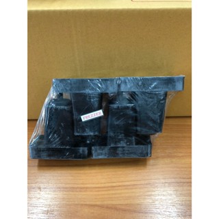 ขายาง รองแอร์ คอนเดนซิ่ง ขนาด สูง 4 นิ้ว จำนวน 4 ชิ้น