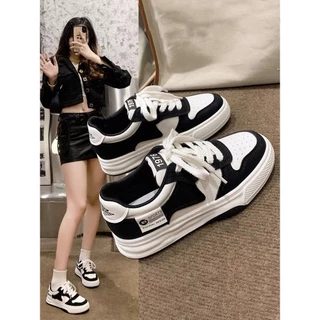 【พร้อมส่ง】รองเท้าผ้าใบเสริมส้น แบบผูกเชือก รองเท้าผ้าใบแฟชั่น ใส่สบาย